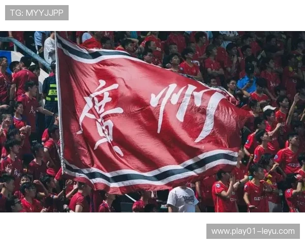 广州队重建提速，引援阵容曝光，瞄准新赛季目标！